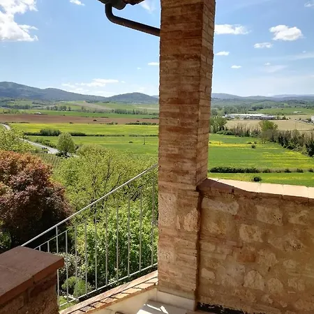 Casa Santa Giulia דירה מונטריג'יוני