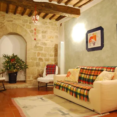 Casa Santa Giulia Διαμέρισμα Monteriggioni